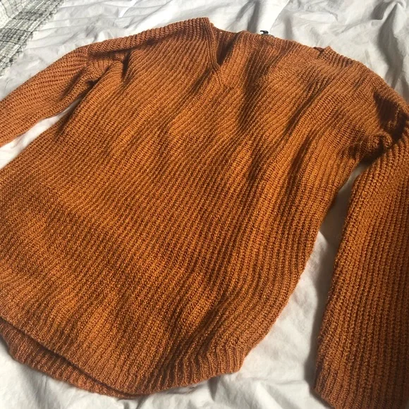 Orange & Red Charlotte Russe Sweaters - Picture 5 of 10